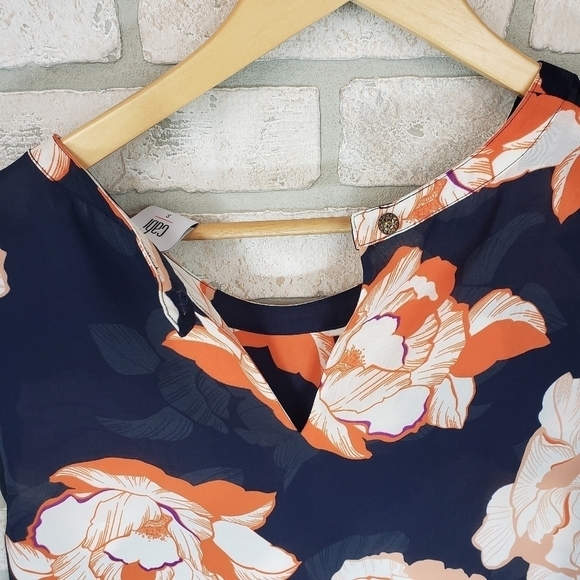 CABI Floral Tiered Short Sleeve Blouse Size S - Picture 10 of 13